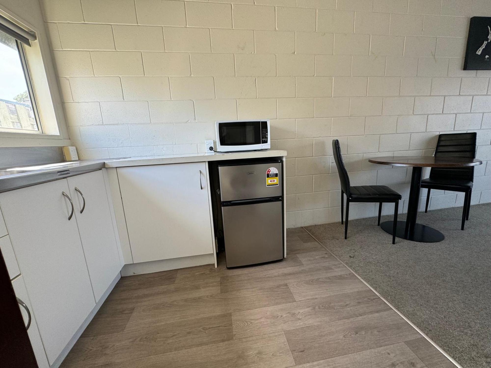 Fountain Court Motel タウランガ エクステリア 写真